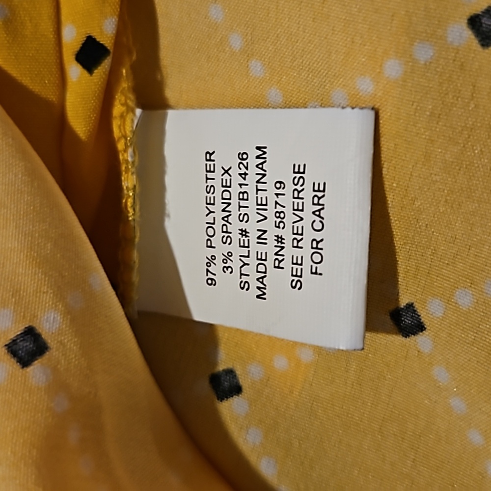 Women's yellow and black button up blouse. Size Small - Picture 6 of 8